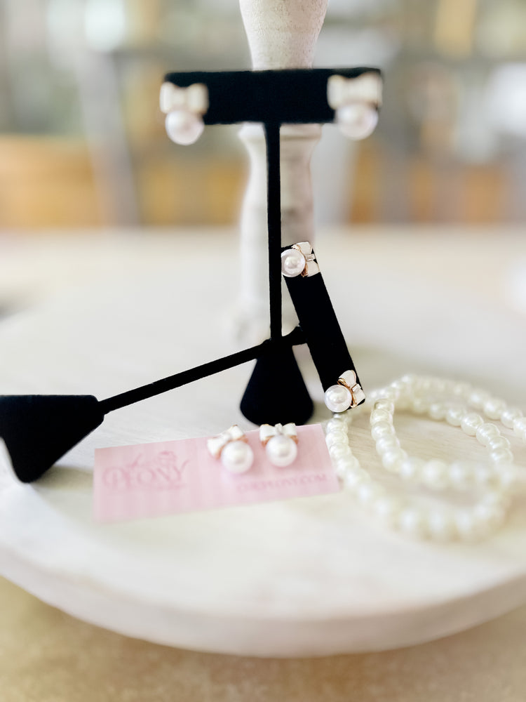 Parisian Pearl Bows