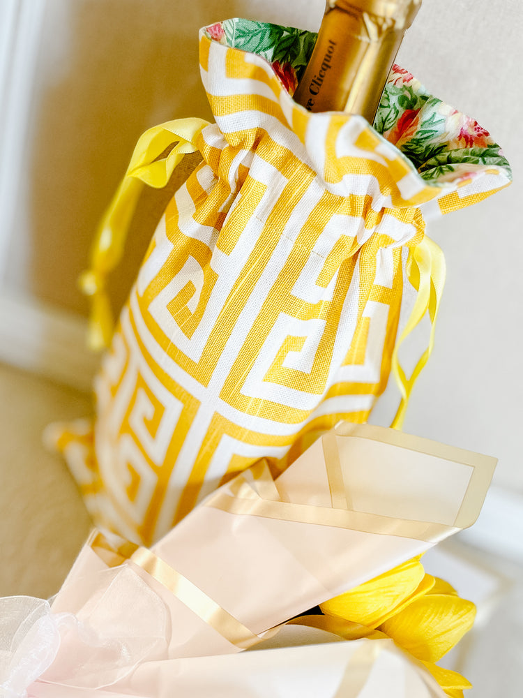 Garden Lattice Wine or Champagne Bag