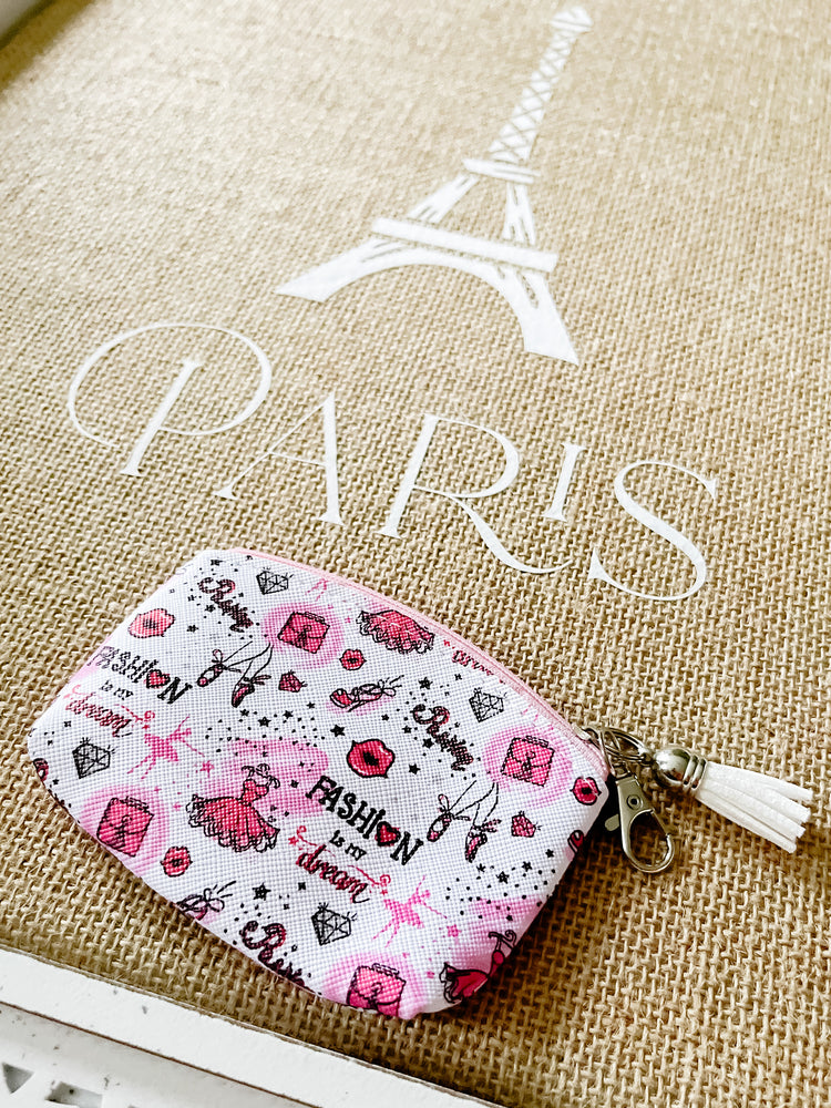 Fashionista Zipper Bag with Clip & Tassel