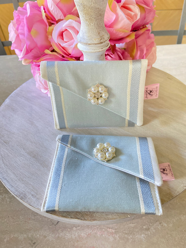 Coastal Grandmother Blue Elegant Silk Executive Business Card Holder Clutch