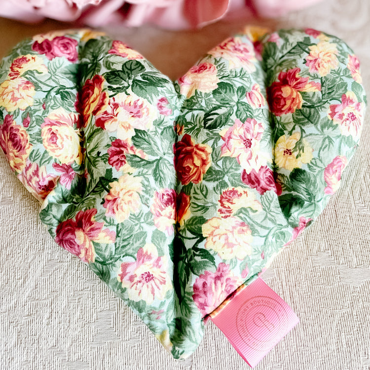 Handmade Large Heart Shaped Lavender or Peony Scented Hot/Cold Pack with Lavender Oil or Peony Oil Gift Set