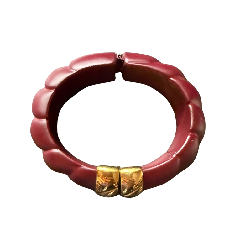 Parisian Chunky Resin Bracelets – Hinge & Stretch Bangles with Faux Gemstone in Red and Ivory | Retro Statement Jewelry