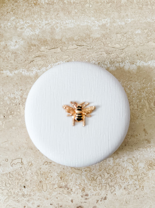 White Vintage-Glam Pocket Mirror