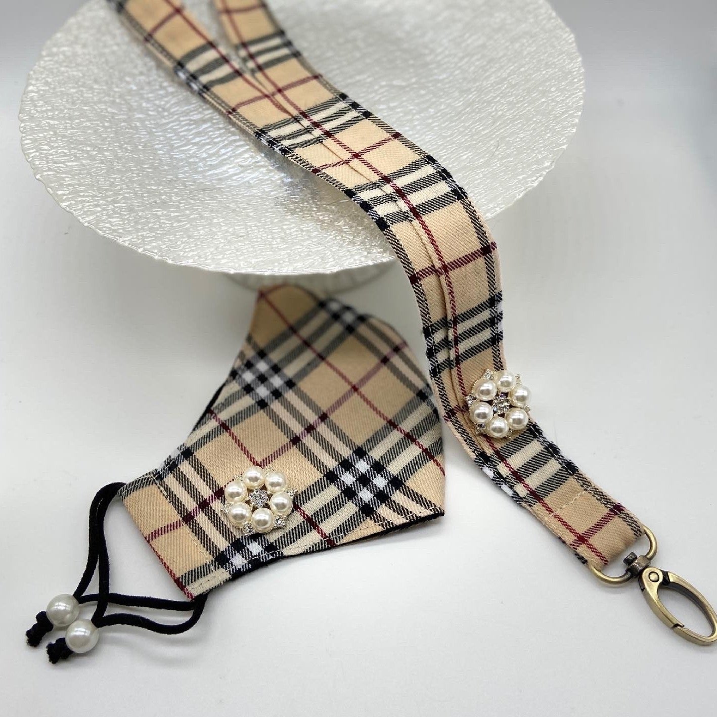 Tartan print mask, lanyard and brooches