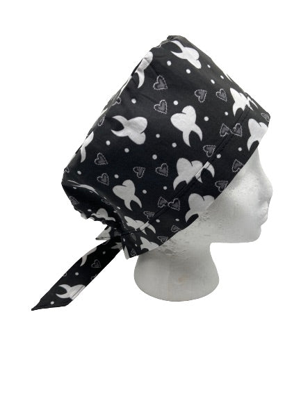 Charcoal tooth print scrub cap