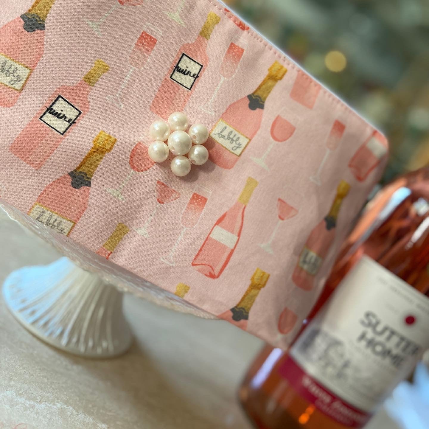 Pink wine/champagne cosmetic bag