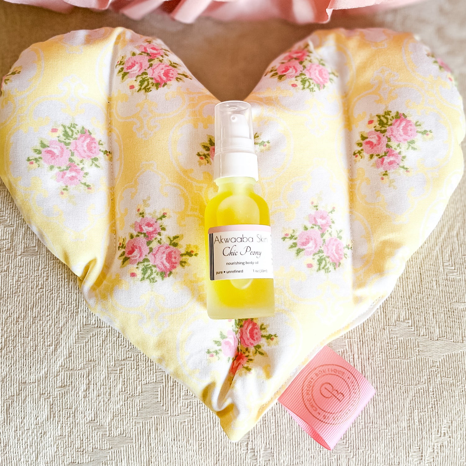 Lavender or Peony Scented Hot Pack with Nourishing Body Oil