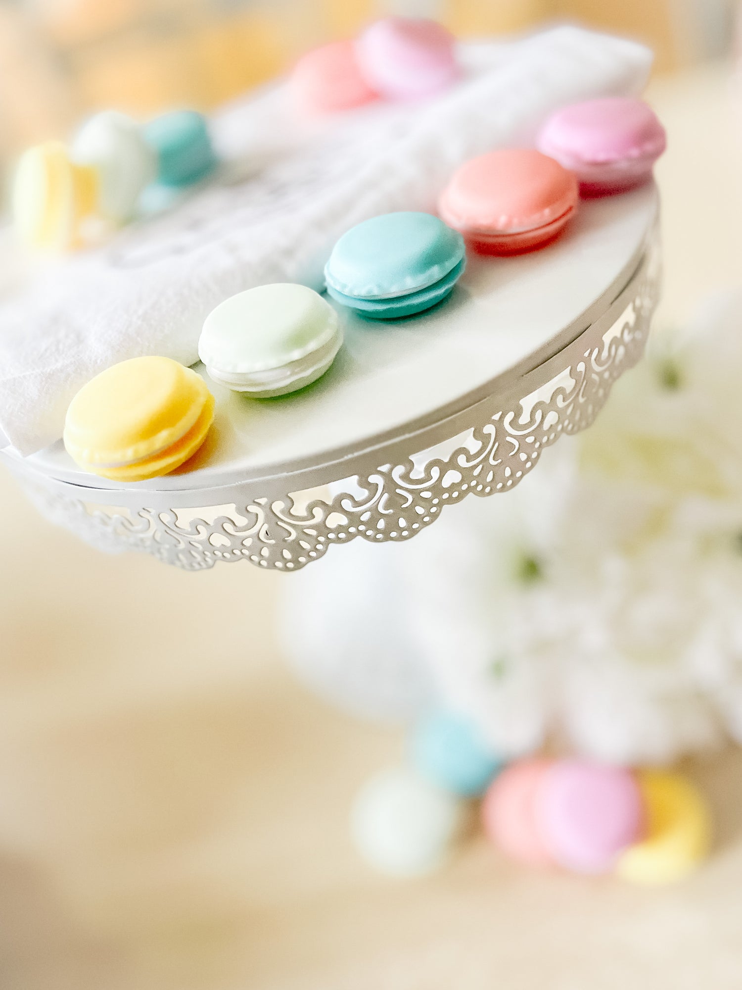 Macaron Containers Petite Macaron Containers – Chic Peony Boutique