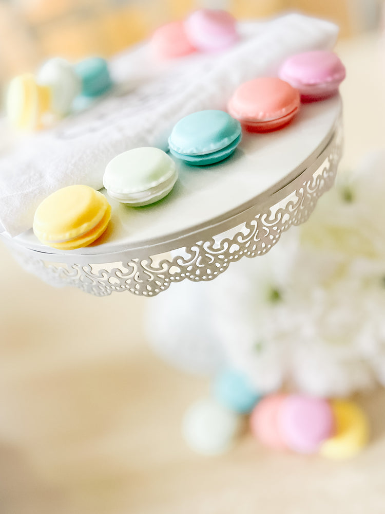 Petite Macaron Containers