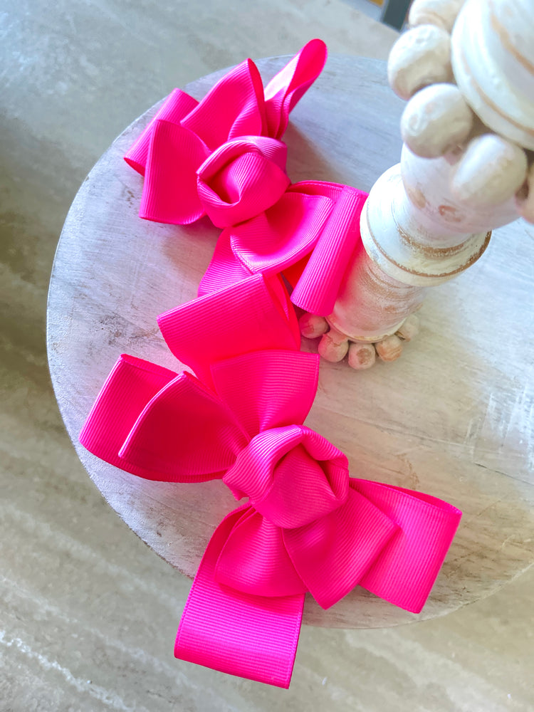 pink handmde ribbon bows