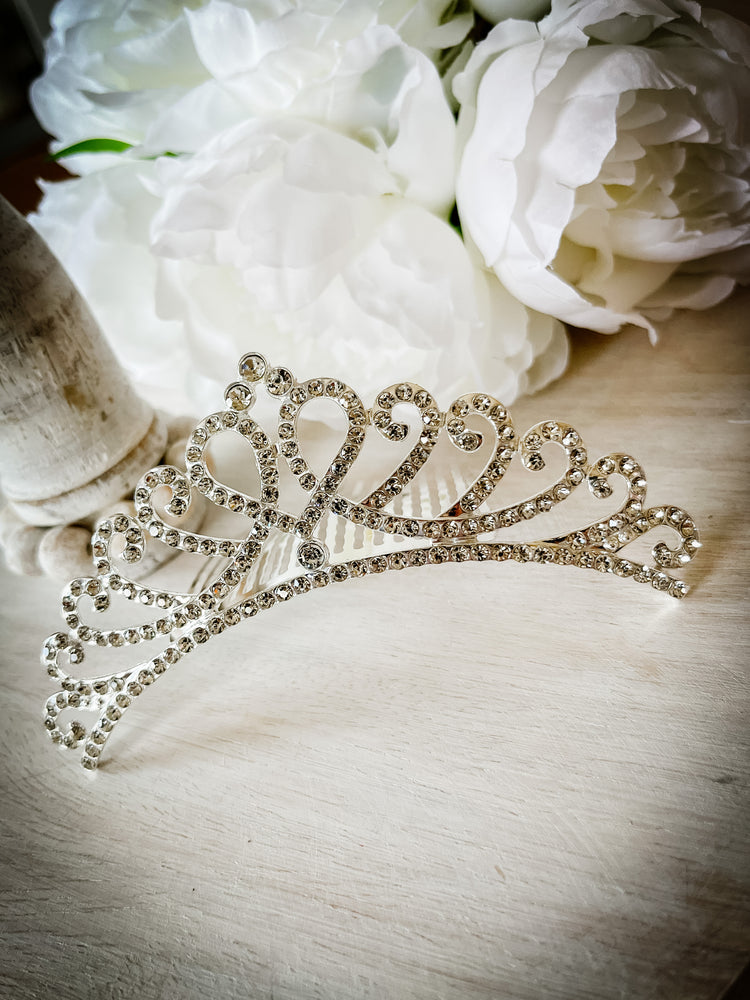 The Perfect Comb Tiara for Children or the Bride-to-Be