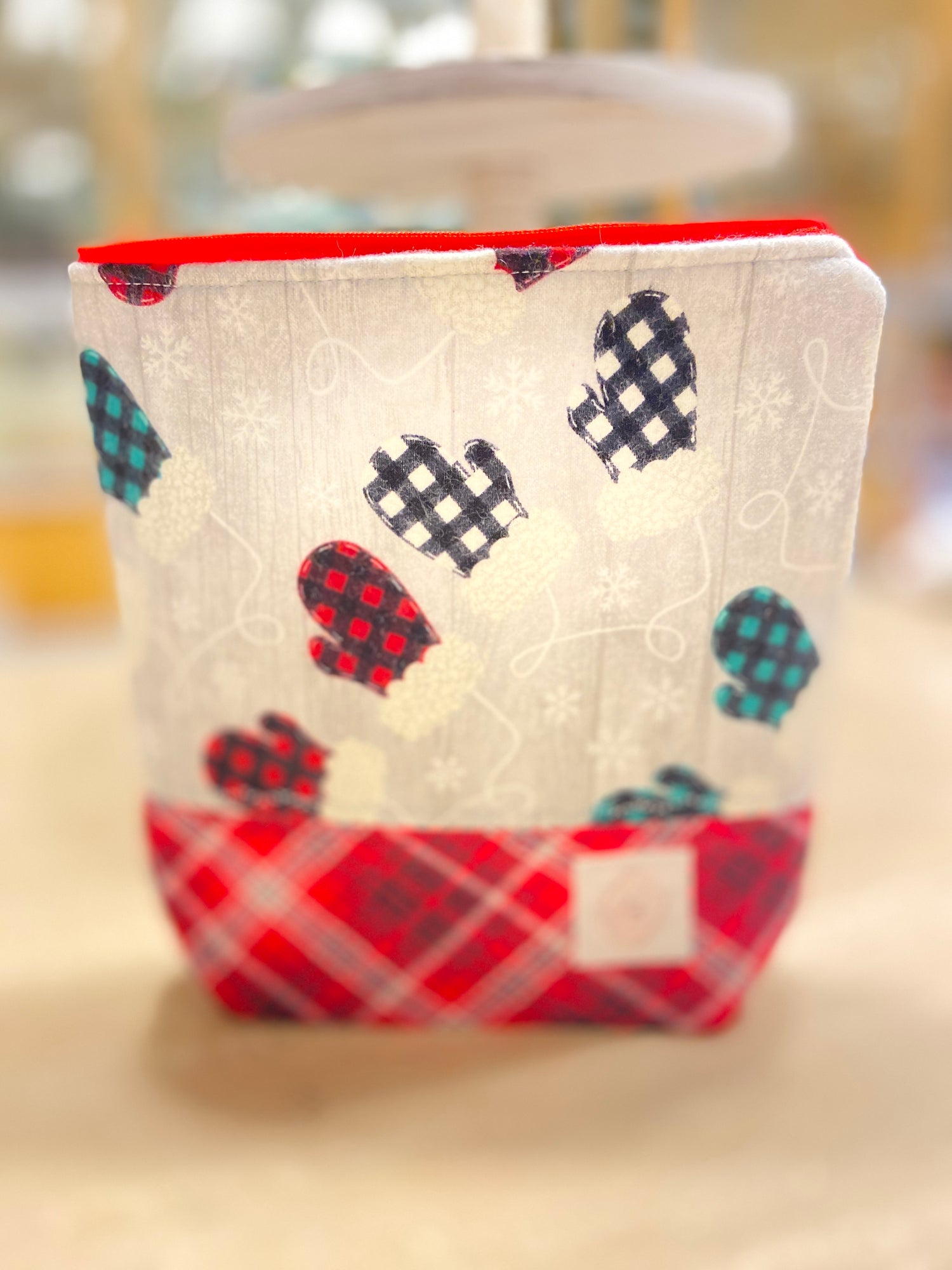 christmas themed knitting, crocheting, cross stitching project bag
