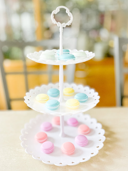 Petite Macaron Containers
